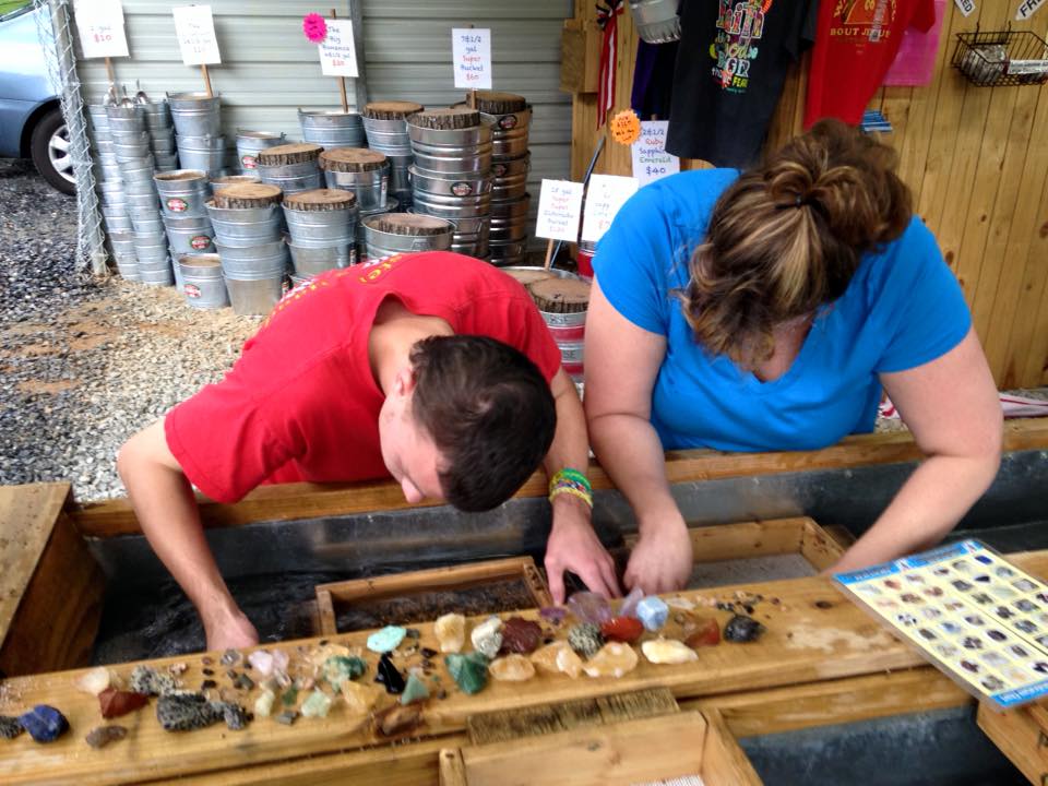 Pisgah Forest Gem Mine Blue Ridge Parkway