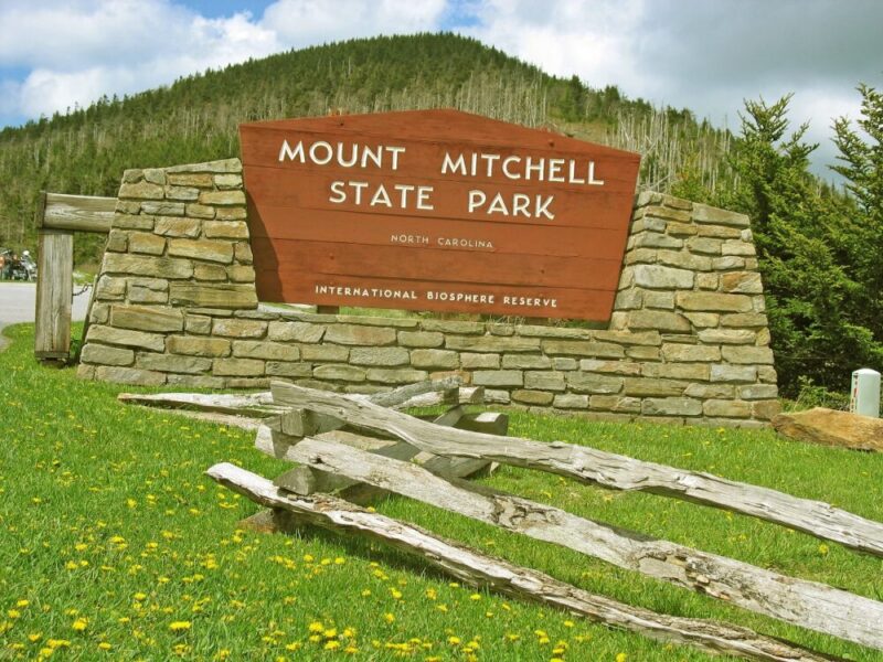 Blue-Ridge-Parkway-Point-of-Interest-Mt-Mitchell