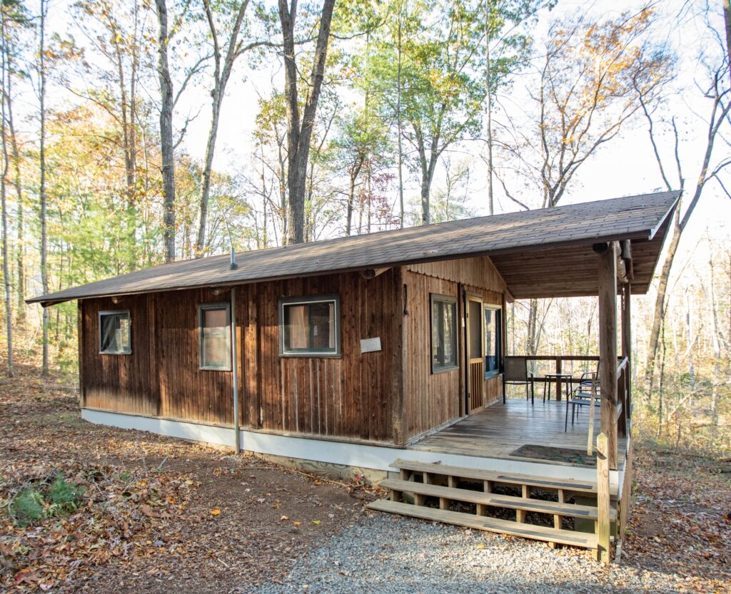 15 Military Discount for Vacations at Montfair Resort Farm Blue