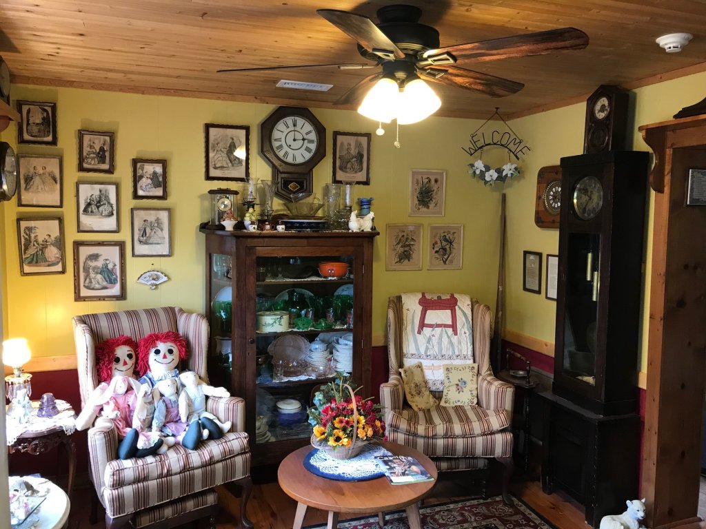 Hidden Valley Motel 2