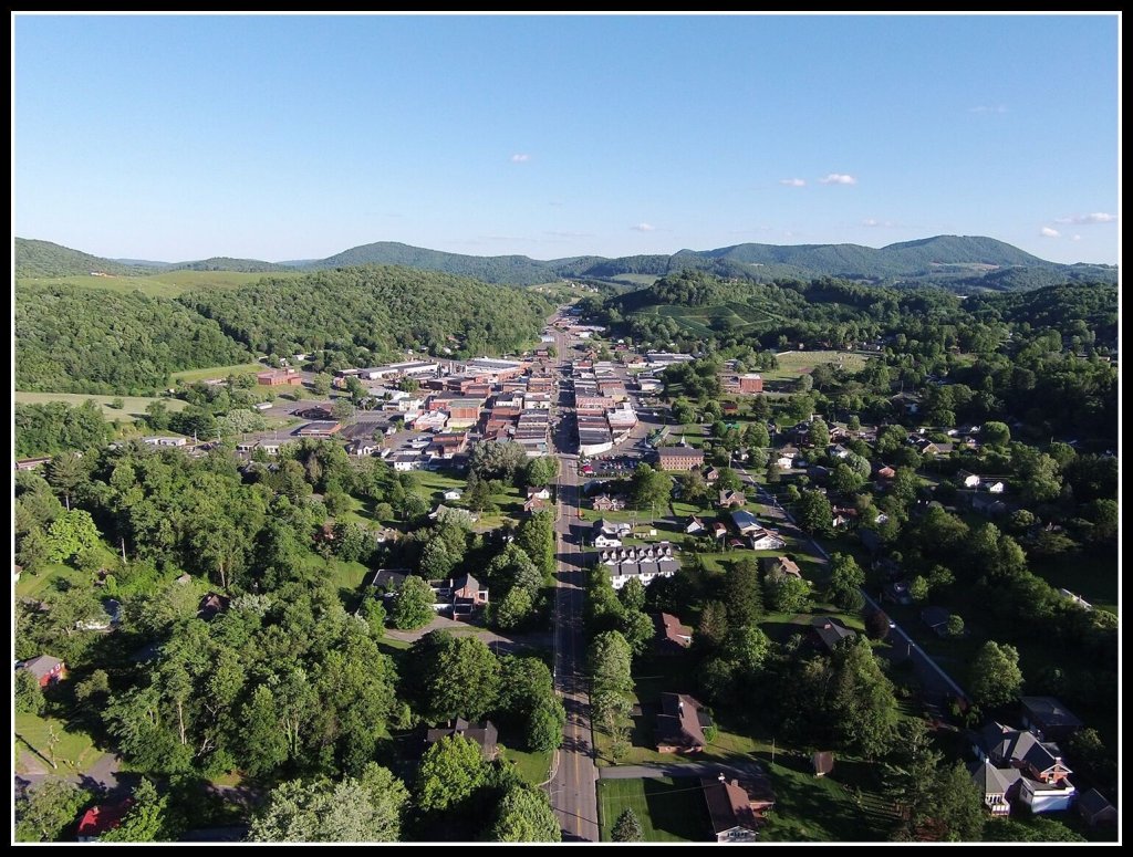 Overview of downtown West Jefferson